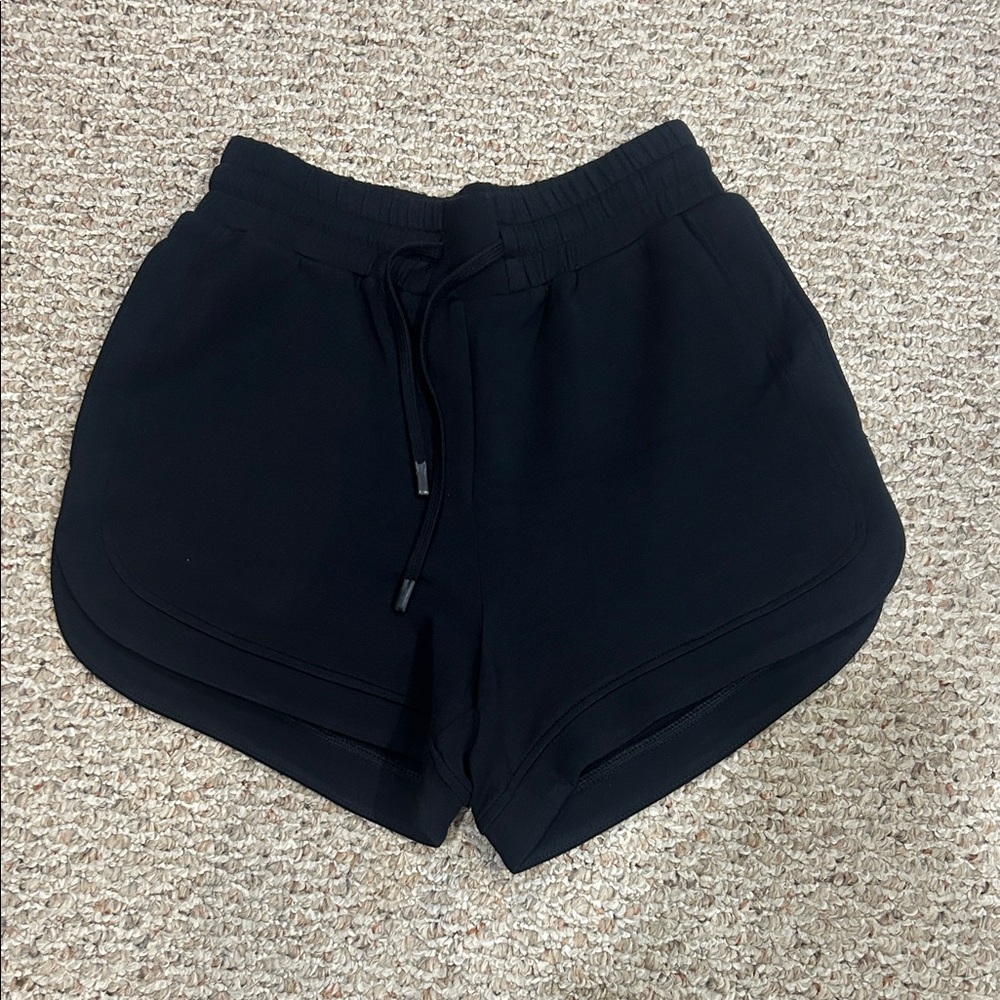 Varley Black Athletic Women's Shorts